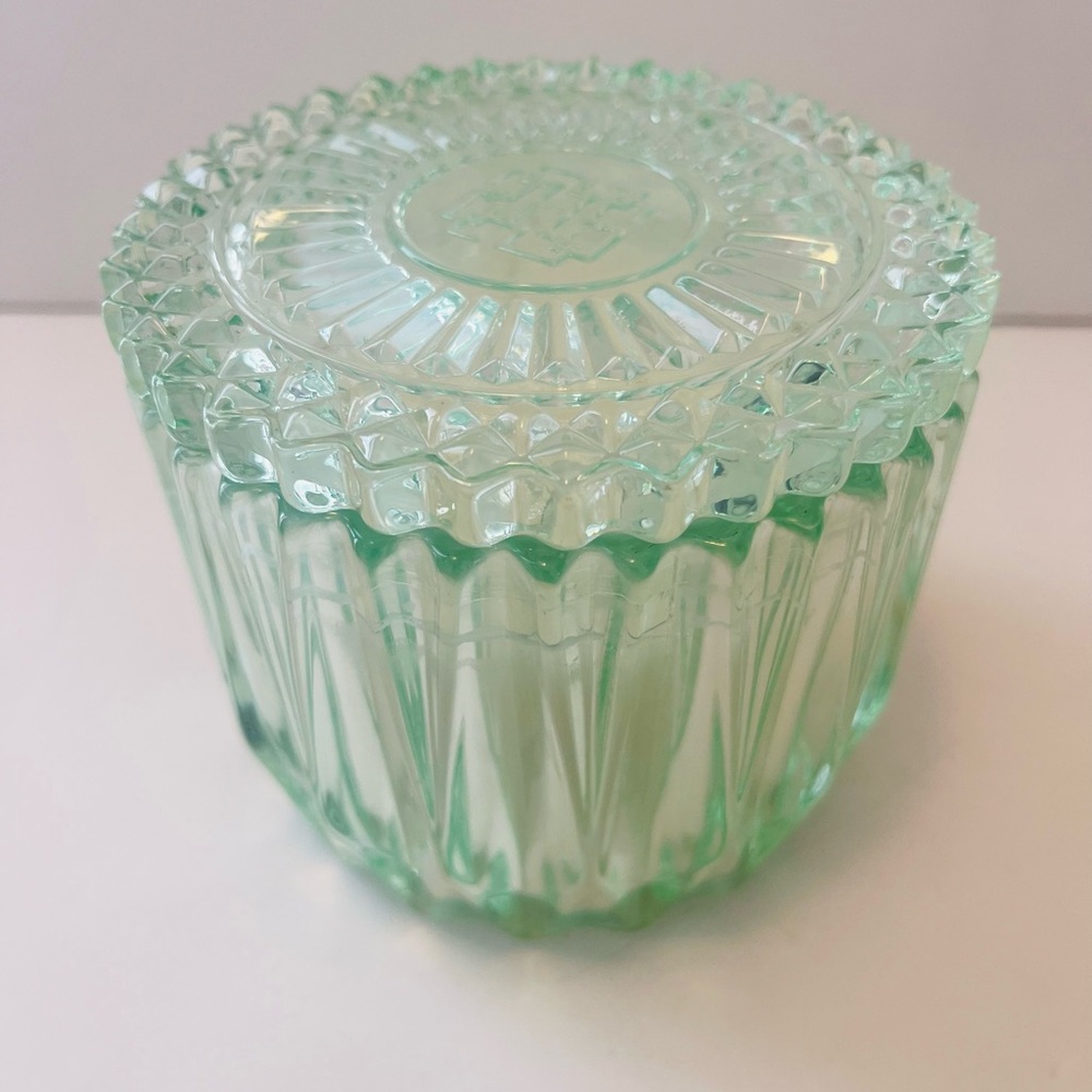 Homeworx Slatkin & Co. Lotus Flower 3 Wick Scented Candle in Cut Glass Jar & Lid
